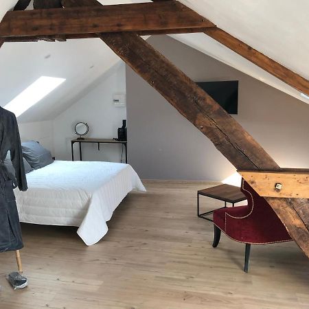 Hotel Les 3 P'Tites Pom'S Alençon Esterno foto